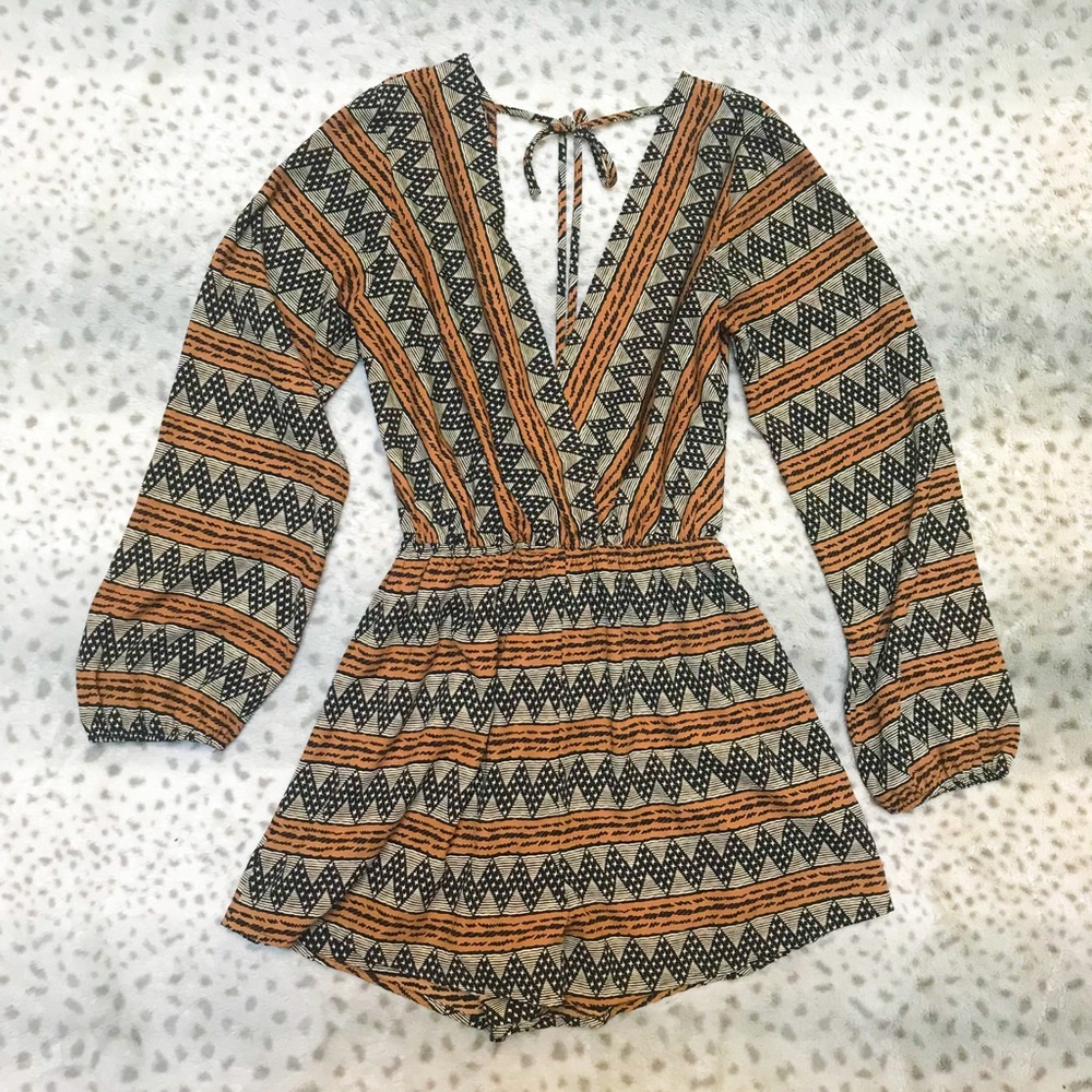 Deep V Neck Open Back Tribal Print Romper